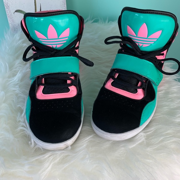 Adidas sneaker - Picture 2 of 8